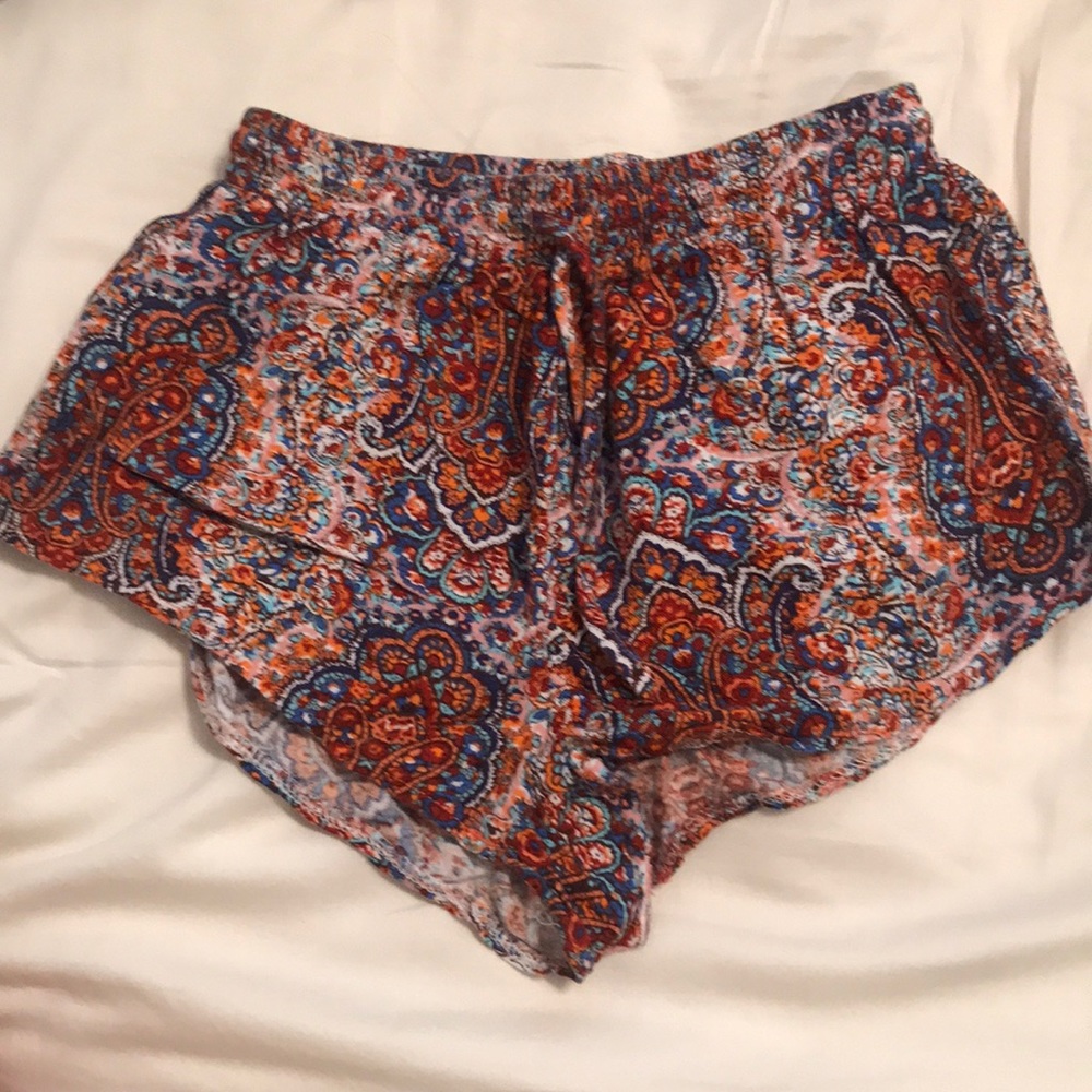 Patterned shorts